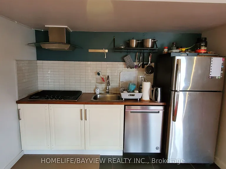 249 Wincott Dr — Photo 18