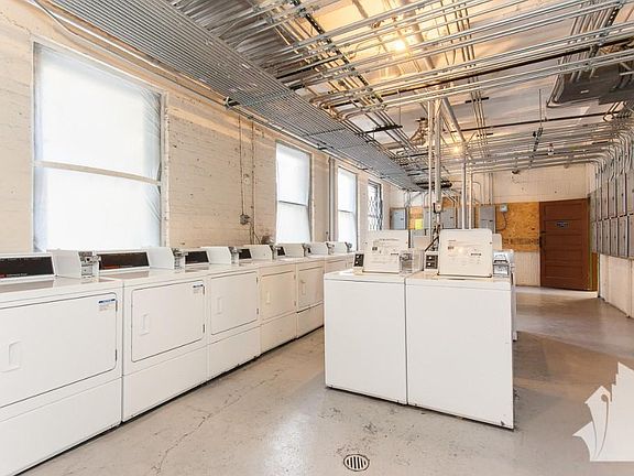 5th image of 550 W Arlington Pl APT 301A