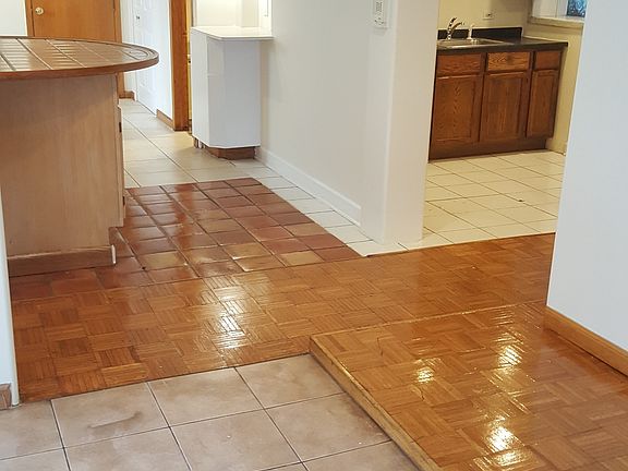 2nd image of 3610 N Cicero Ave #Gd