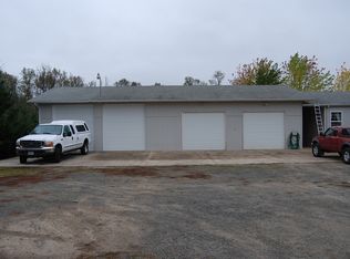40694 McDowell Creek Dr, Lebanon, OR 97355