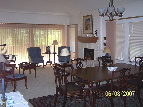 living/dining rooms