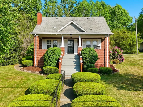 251 Charleston St, Weber City, VA 24290