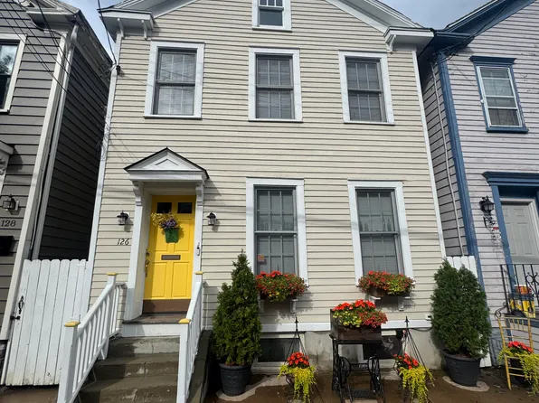 126 N College St #2, Schenectady, NY 12305