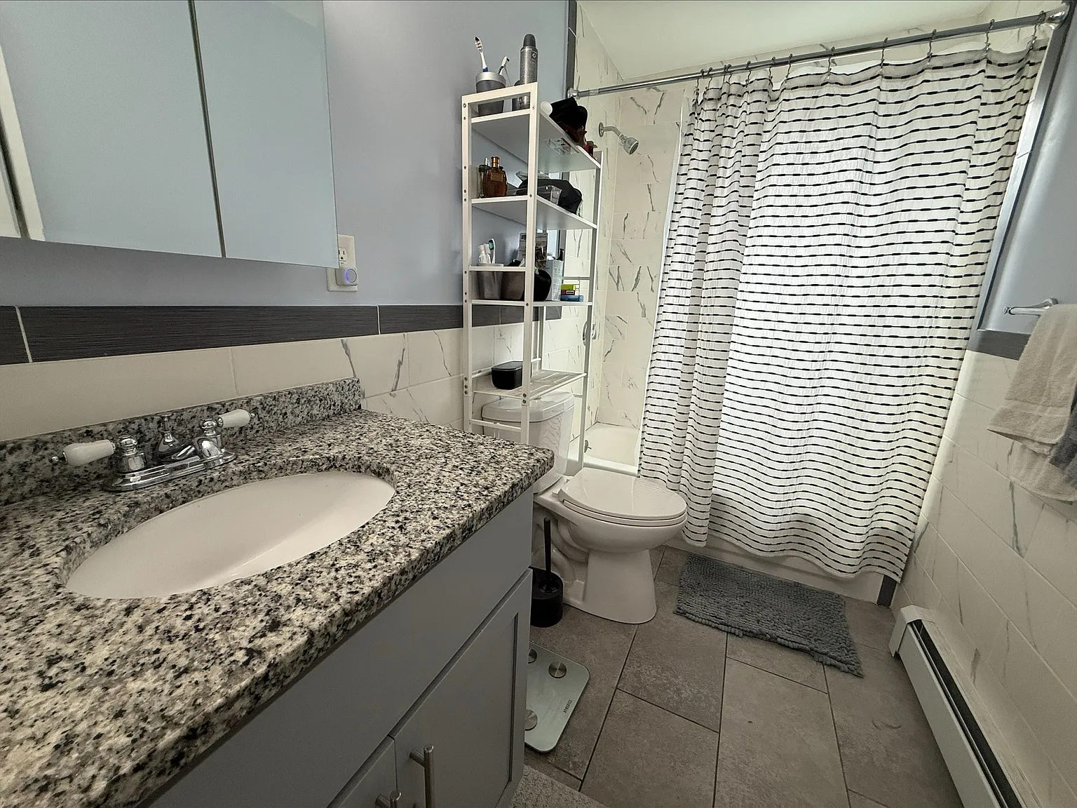 3 bed, 1200 sqft, $3,150 — Photo 3