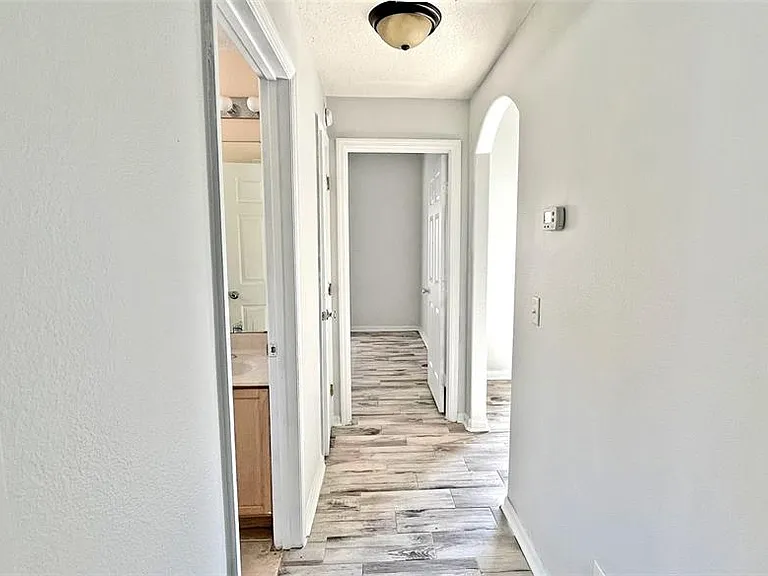 337 Silver Palms Cir — Photo 31