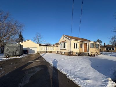 565 N River Rd, Saginaw, MI, 48609
