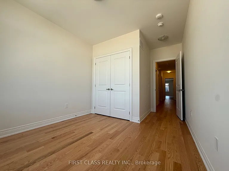 533 Vine Cliff Blvd — Photo 11