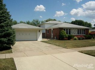 7949 Massasoit Ave, Burbank, IL 60459