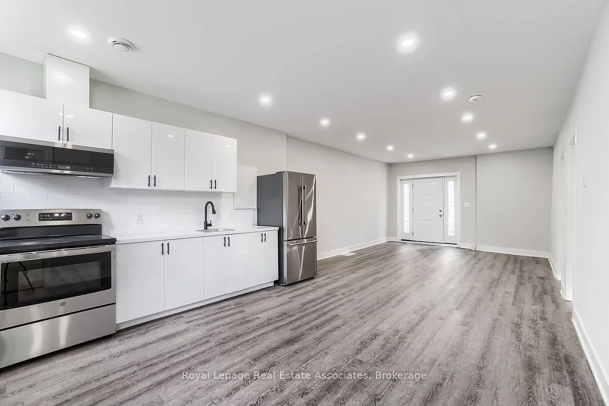 2 bed, $1,800 — Photo 4