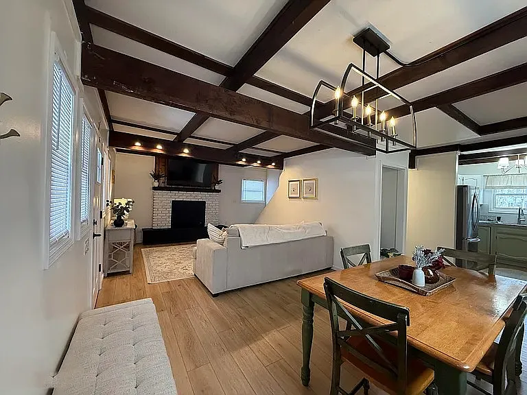 28 Cedarwood Ter — Photo 6