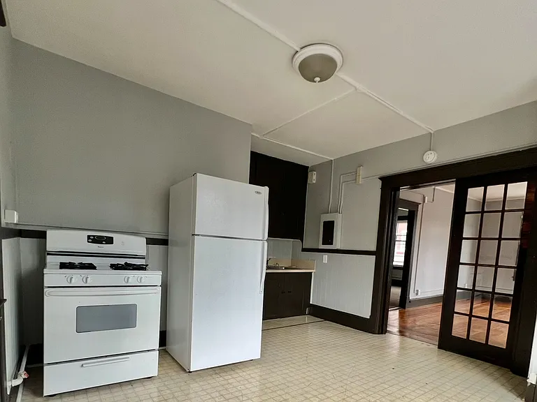 31 Chestnut St #2-C — Photo 7
