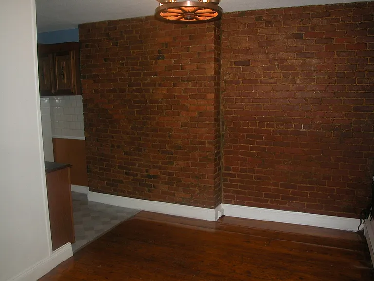 187 Saint Botolph St #7 — Photo 4