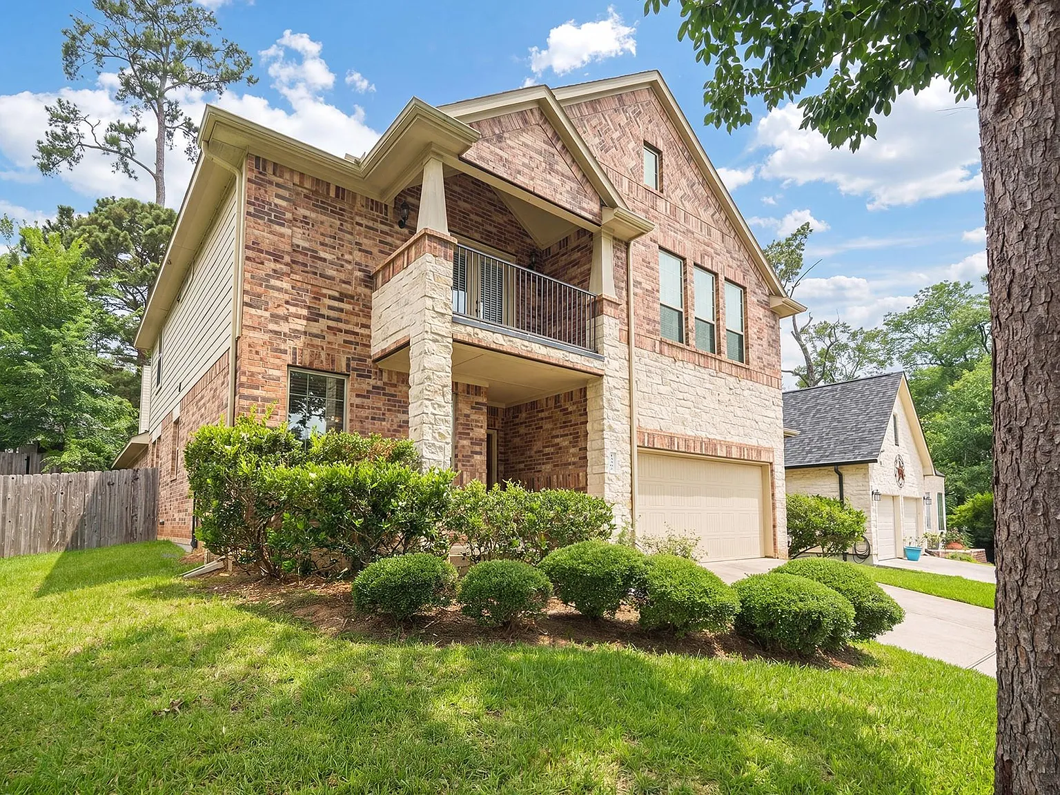 4 bed, 3.5 bath, 2872 sqft, $3,500 — Photo 4