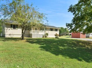 3518 Porters Chapel Rd, Cedar Hill, TN 37032