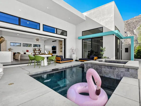 795 N Obsidian Loop, Palm Springs, CA 92264