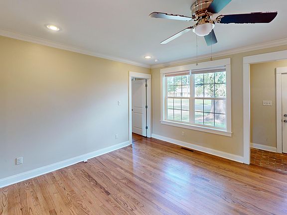 4th image of 2127 Tatum Rd