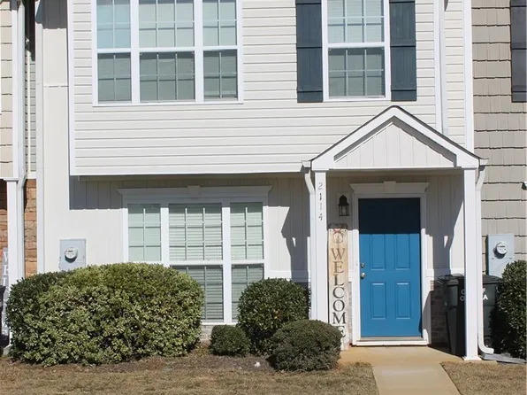 2114 Winding Oak Dr, Opelika, AL 36804