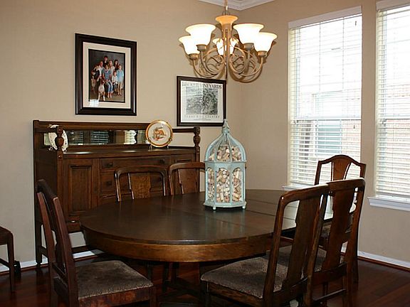 5th image of 4727 Camden Brook Ln