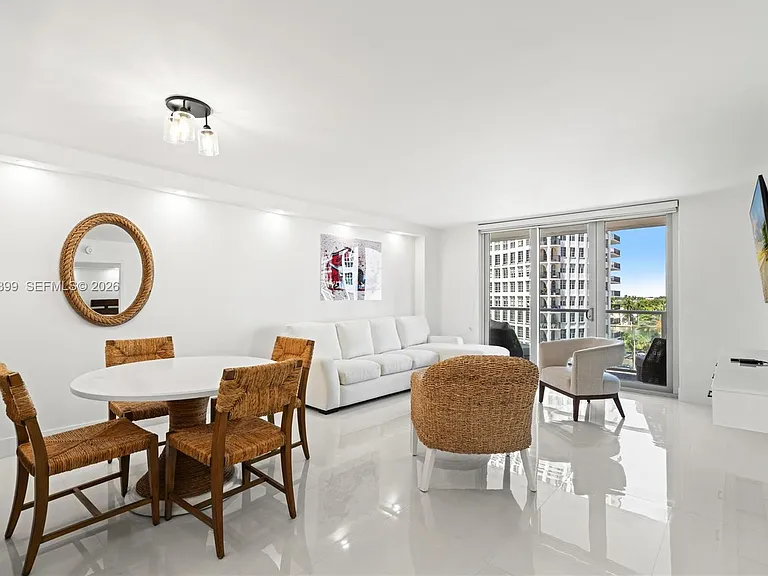 5701 Collins Ave #503 — Photo 3