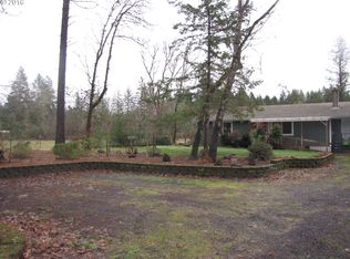 26030 Fleck Rd, Veneta, OR 97487