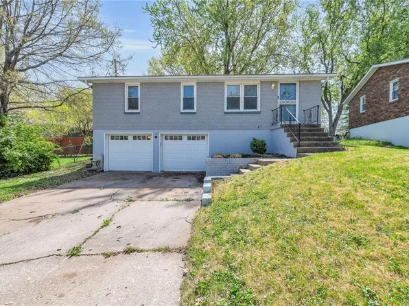 1151 NE 84th Ter, Kansas City, MO 64155