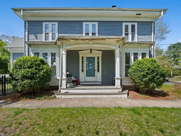 6 Oakland Ave, North Easton, MA 02356
