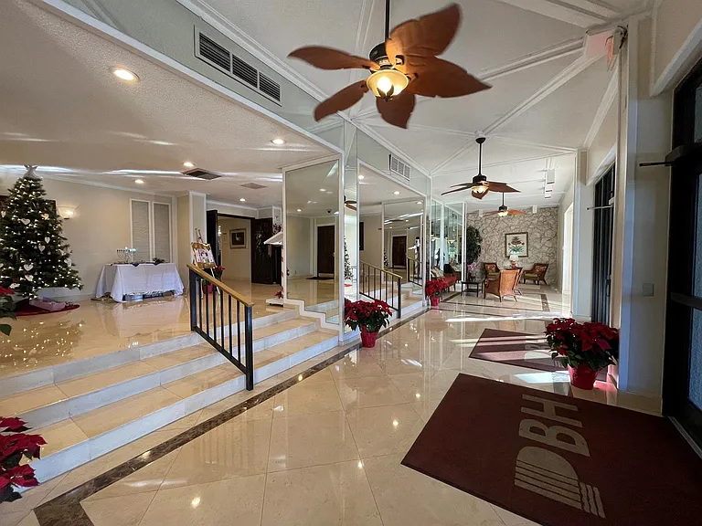 5600 N Flagler Dr #2209 — Photo 24