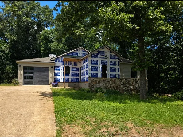 51 Cherokee Rd, Cherokee Village, AR 72529