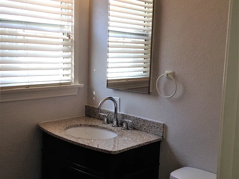 5169 Pickford St — Photo 11