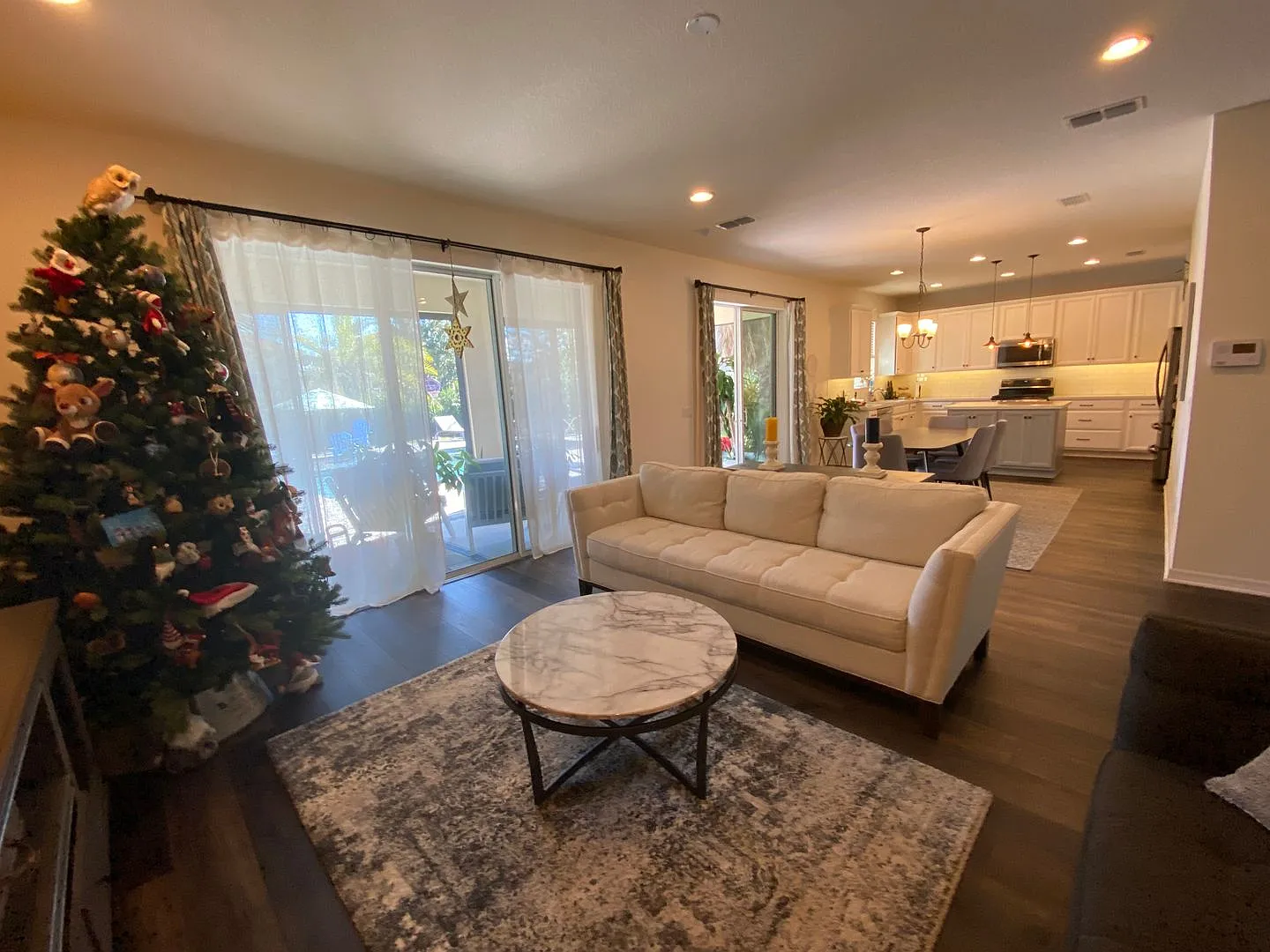 Beautiful 5-Bedroom 3 Bath Pool Home Located In The Amazing Overlook At Hamlin Community! — Photo 3
