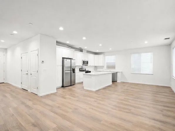 5509 Malibu Palm Ct, Sacramento, CA 95842