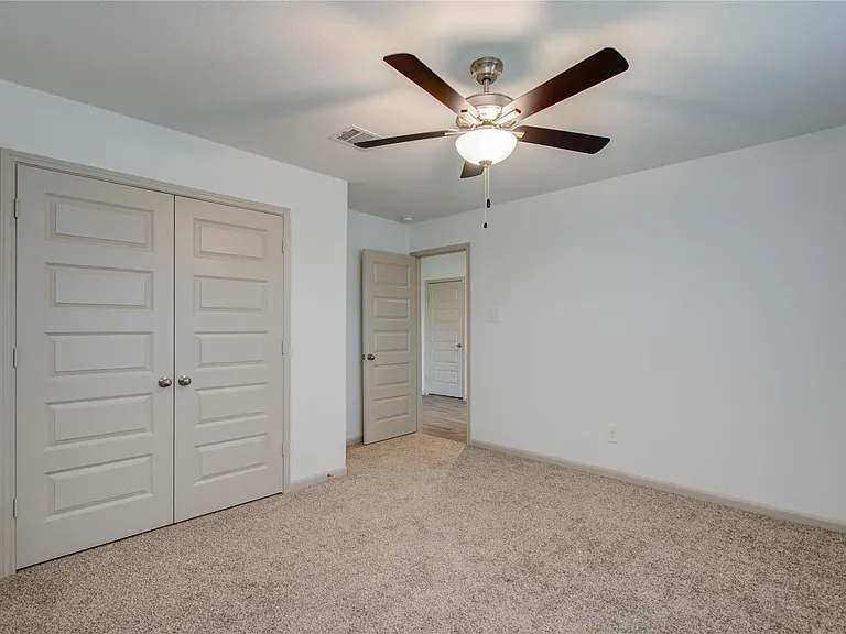 3507 Telford Ln — Photo 10