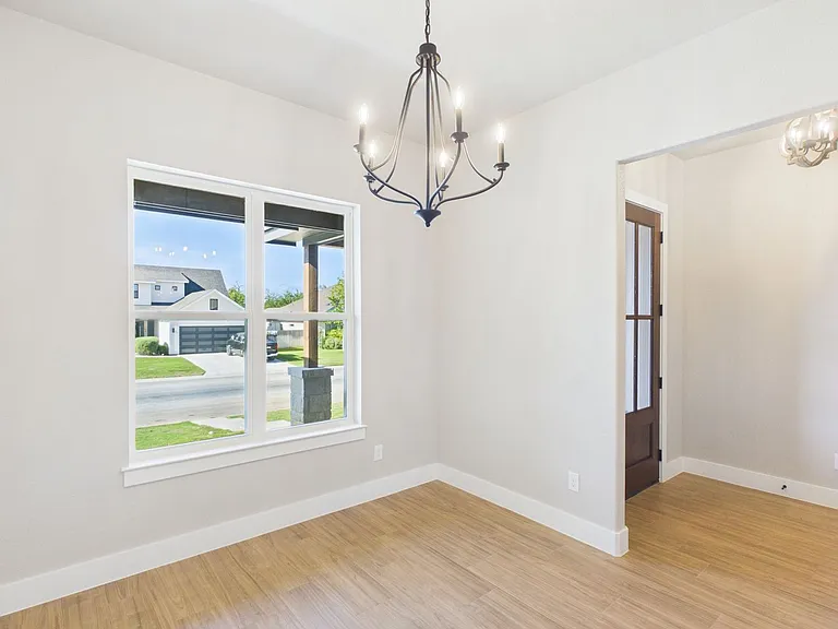110 Parlin Ln — Photo 8