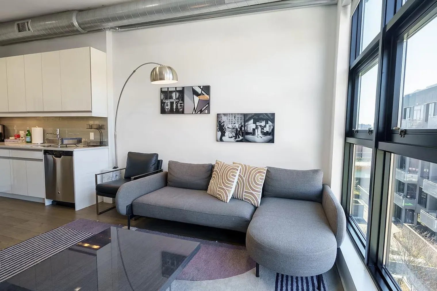 1 bed, 1.0 bath, $9,843 — Photo 1