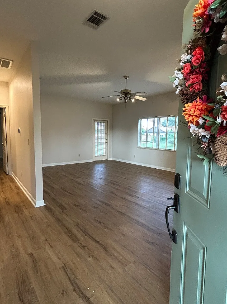 3 bed, 1597 sqft, $2,750 — Photo 3