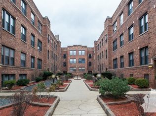 630.5 W Cornelia Ave #2, Chicago, IL 60657