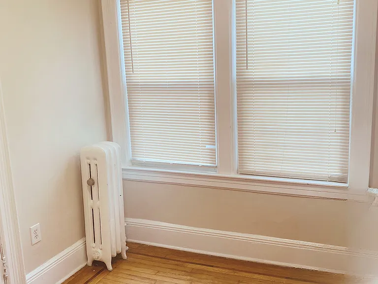 832 Calhoun Ave #1R — Photo 11