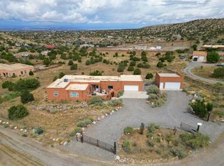 19 Camino De La Vina Vieja, Placitas, NM 87043