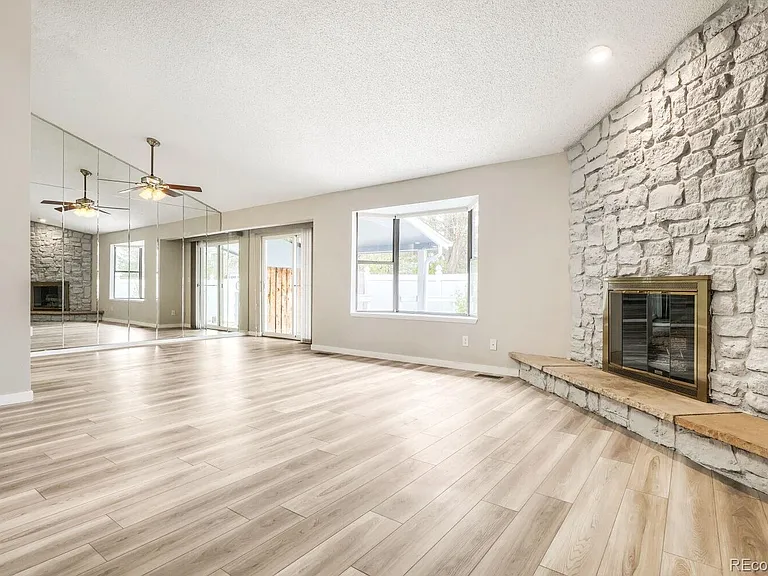 11962 E Maple Ave — Photo 1