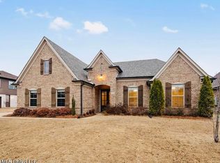 6198 Dixon Dr, Olive Branch, MS 38654