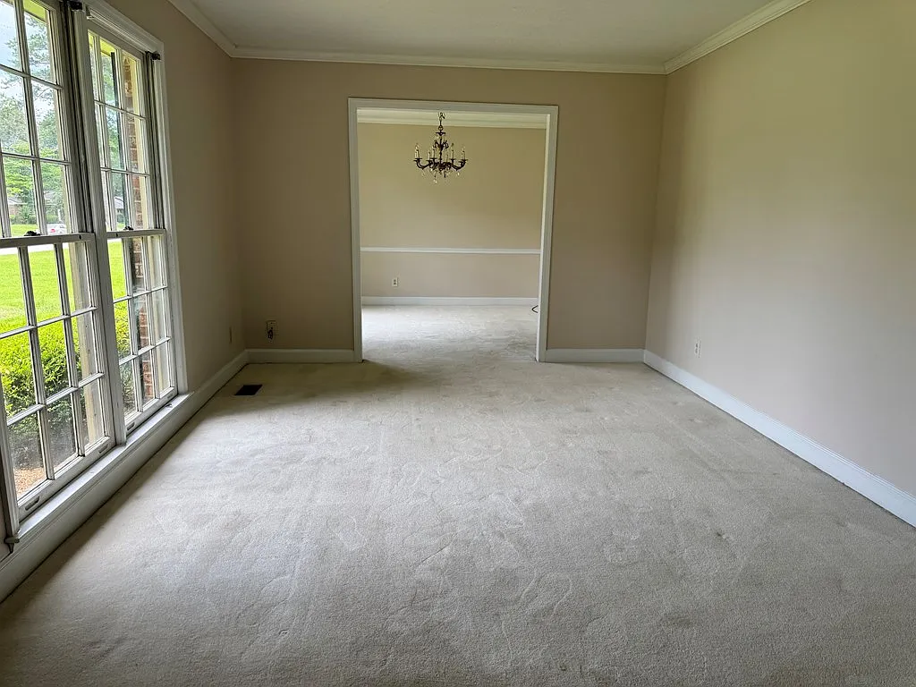 3 bed, 1666 sqft, $1,800 — Photo 2