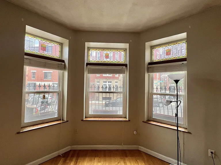 65 Hemenway St #3 — Photo 4