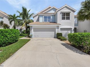 8250 Village Edge Cir APT 6, Fort Myers, FL 33919