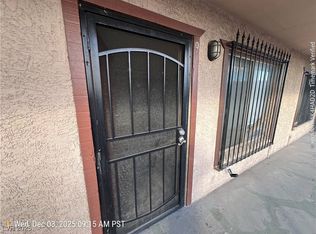 555 S Royal Crest Cir UNIT 9, Las Vegas, NV 89169