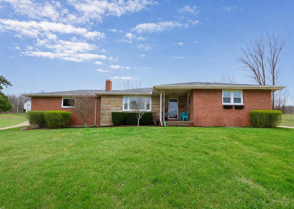 1st image of 605 Twitchell Rd