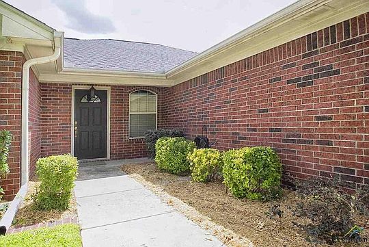 2nd image of 11239 Twin Spires Dr