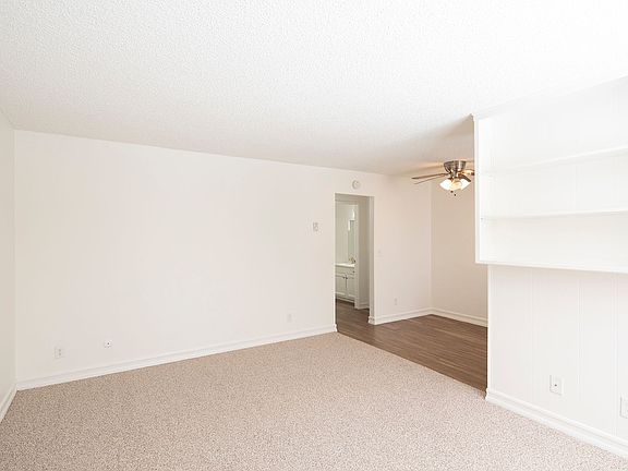 2nd image of 4346 Kansas St APT 4