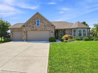 4617 Rainbow Row, Greenwood, IN 46143
