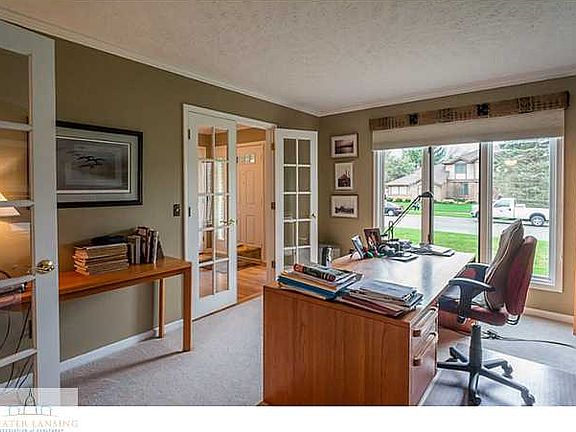 3rd image of 4007 Shoals Dr