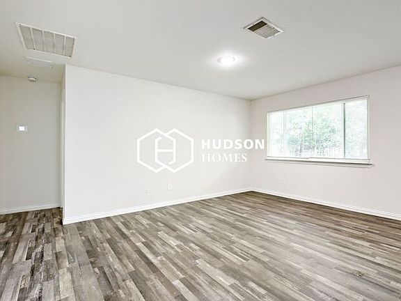 3rd image of 5340 Dimple Jackson St